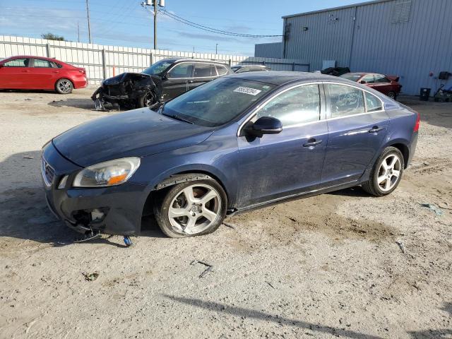 VOLVO S60 T5 2013 with VIN YV1612FS7D1233850 - Photo from auction