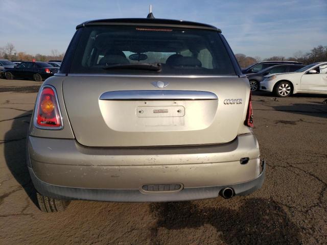 Photo 6 from auction – 2007 MINI COOPER with VIN WMWMF33557TT56927