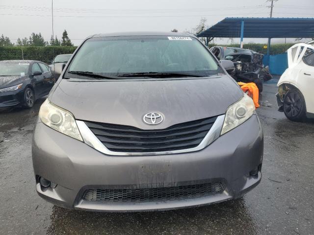 Photo 5 from auction – 2011 TOYOTA SIENNA LE with VIN 5TDKK3DC3BS067135