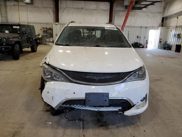 Photo 5 from auction – 2017 CHRYSLER PACIFICA L with VIN 2C4RC1GG1HR835730
