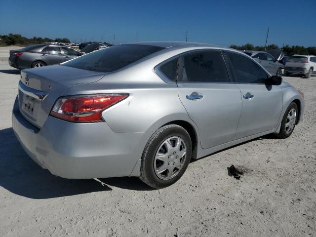 Photo 3 from auction – 2015 NISSAN ALTIMA 2.5 with VIN 1N4AL3AP1FC582275