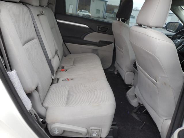 Photo 11 from auction – 2016 TOYOTA HIGHLANDER with VIN 5TDZKRFH8GS134992