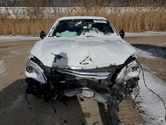Photo 5 from auction – 2014 CHRYSLER 200 LIMITE with VIN 1C3CCBCG5EN151410