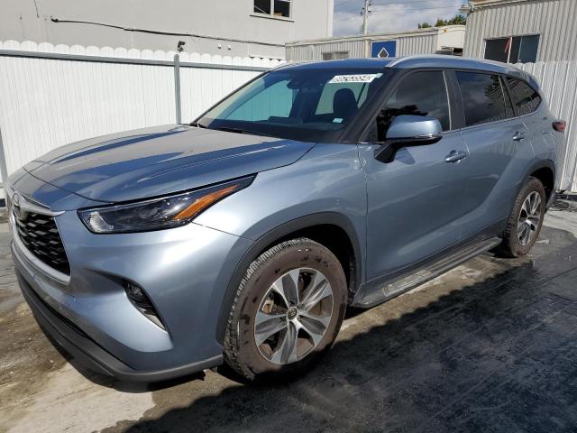 TOYOTA HIGHLANDER 2024 with VIN 5TDKDRAHXRS535403 - Photo from auction