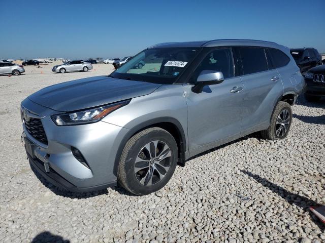 TOYOTA HIGHLANDER 2020 with VIN 5TDGZRBH2LS513876 - Photo from auction