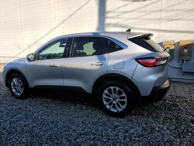 Photo 2 from auction – 2020 FORD ESCAPE SE with VIN 1FMCU0G60LUB83971