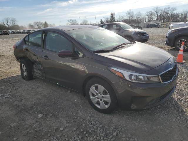 Photo 4 from auction – 2017 KIA FORTE LX with VIN 3KPFK4A70HE160390