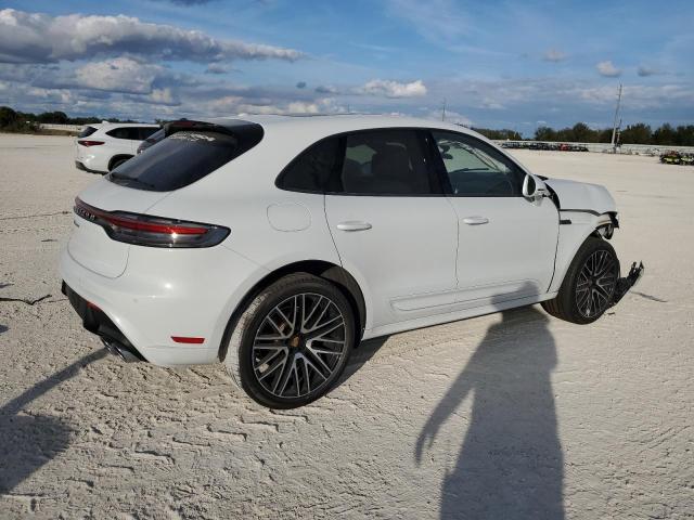 Photo 3 from auction – 2024 PORSCHE MACAN BASE with VIN WP1AA2A51RLB19354