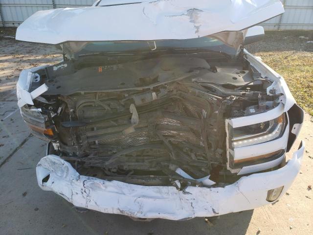 Photo 11 from auction – 2018 CHEVROLET SILVERADO with VIN 1GCUKREC4JF133409