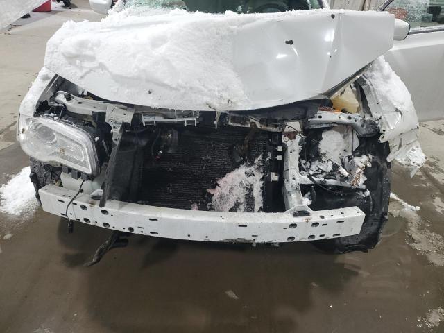 Photo 11 from auction – 2016 CHRYSLER 300 LIMITE with VIN 2C3CCARGXGH225093