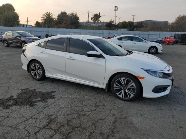 Photo 4 from auction – 2016 HONDA CIVIC EX with VIN 2HGFC1F37GH648919