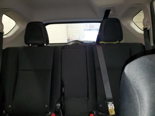 Photo 10 from auction – 2015 TOYOTA RAV4 LE with VIN JTMBFREV1FJ033270