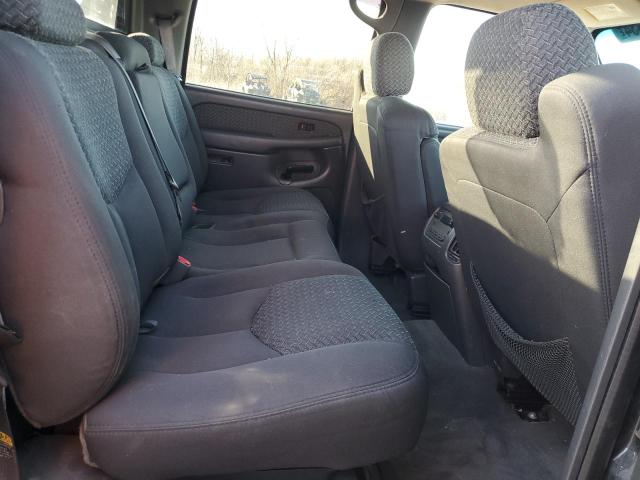 Photo 11 from auction – 2004 CHEVROLET AVALANCHE with VIN 3GNEK12T34G331435