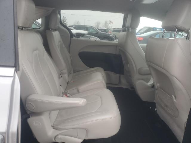 Photo 11 from auction – 2018 CHRYSLER PACIFICA T with VIN 2C4RC1BG4JR194151