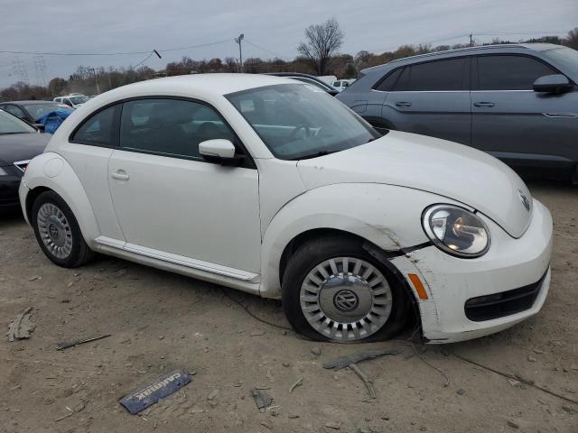 Photo 4 from auction – 2014 VOLKSWAGEN BEETLE with VIN 3VWJP7AT8EM621487