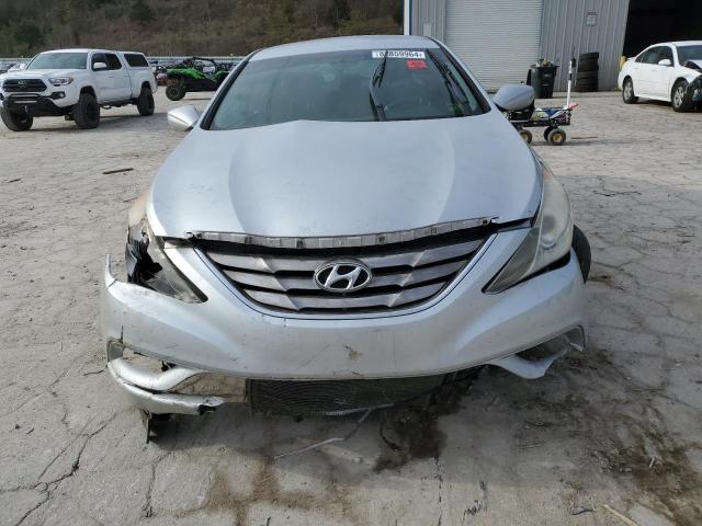 Photo 5 from auction – 2011 HYUNDAI SONATA SE with VIN 5NPEC4AC8BH240304