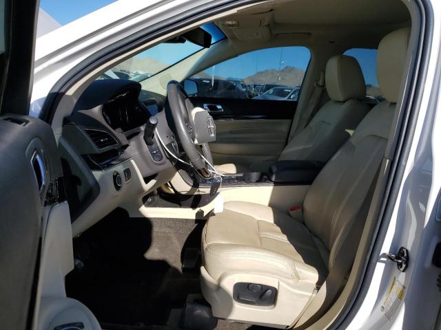 Photo 7 from auction – 2016 LINCOLN MKT with VIN 2LMHJ5AT9GBL01820