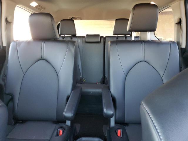 Photo 10 from auction – 2024 TOYOTA GRAND HIGH with VIN 5TDAAAA56RS015792