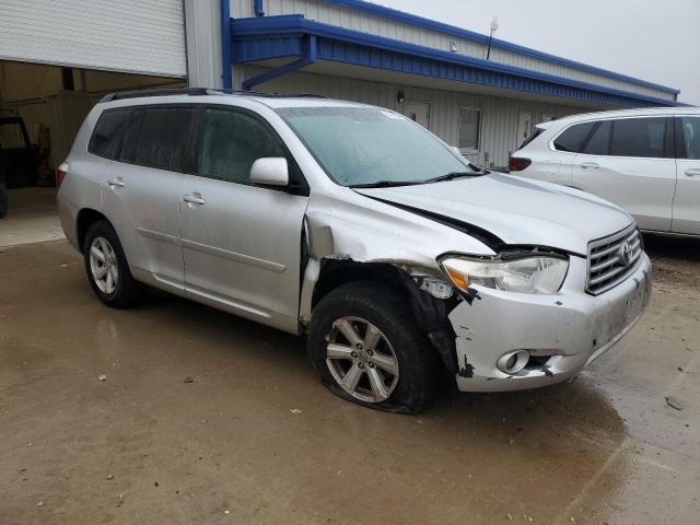 Photo 4 from auction – 2010 TOYOTA HIGHLANDER with VIN 5TDKK3EH1AS006973