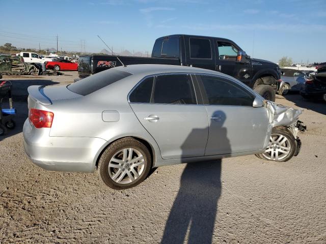 Photo 3 from auction – 2007 VOLKSWAGEN JETTA WOLF with VIN 3VWEF71K47M064110
