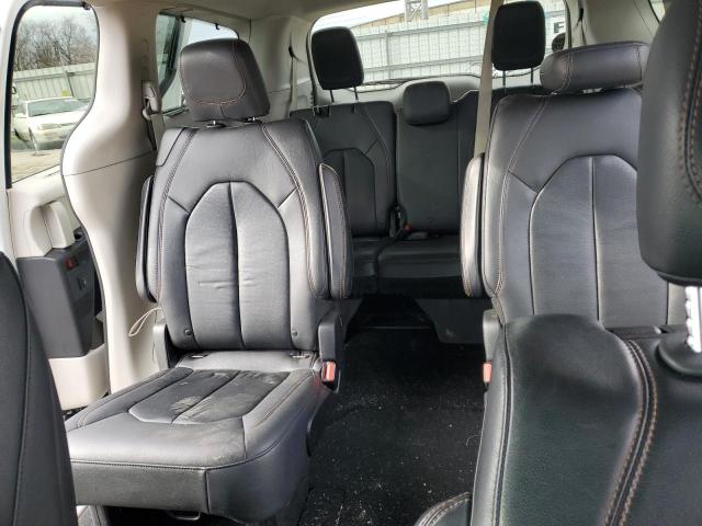 Photo 10 from auction – 2017 CHRYSLER PACIFICA T with VIN 2C4RC1EG4HR827060