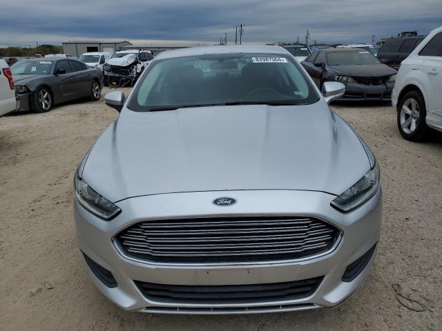 Photo 5 from auction – 2016 FORD FUSION SE with VIN 3FA6P0H72GR319102