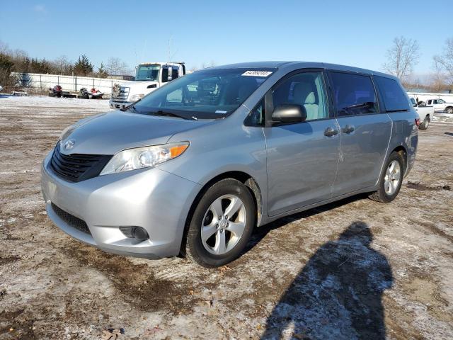 TOYOTA SIENNA 2016 with VIN 5TDZK3DC9GS756523 - Photo from auction