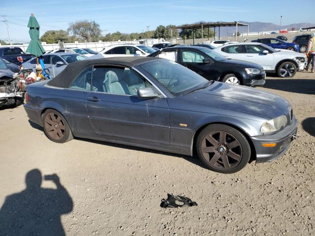 Photo 4 from auction – 2002 BMW 325 CI with VIN WBABS33422PG82327