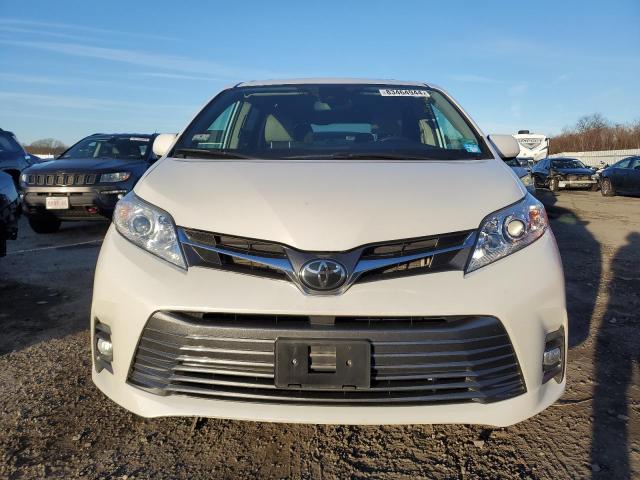 Photo 5 from auction – 2020 TOYOTA SIENNA XLE with VIN 5TDDZ3DC8LS244347