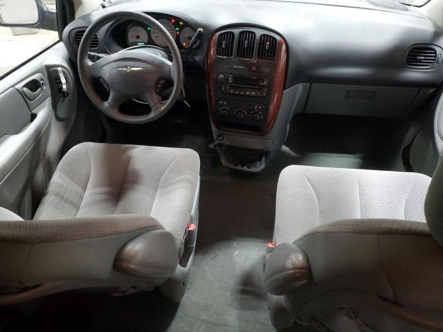 Photo 8 from auction – 2006 CHRYSLER TOWN & COU with VIN 1A4GP45R76B740211