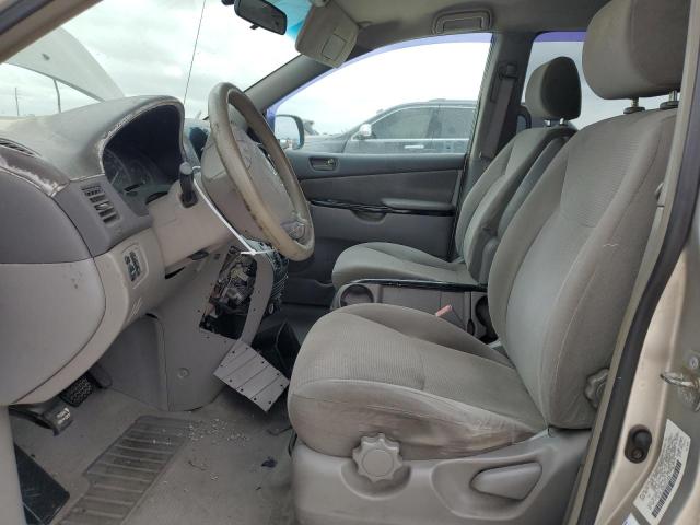 Photo 7 from auction – 2004 TOYOTA SIENNA CE with VIN 5TDZA23C64S149487