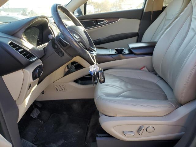 Photo 7 from auction – 2017 LINCOLN MKX SELECT with VIN 2LMPJ8KR9HBL38352