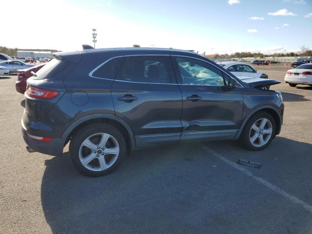 Photo 3 from auction – 2015 LINCOLN MKC with VIN 5LMCJ2A97FUJ27910