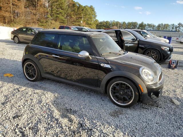 Photo 4 from auction – 2011 MINI COOPER S with VIN WMWSV3C50BTY13369