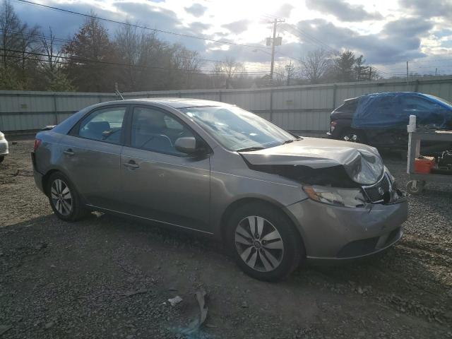 Photo 4 from auction – 2013 KIA FORTE EX with VIN KNAFU4A25D5662930