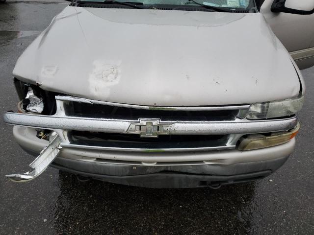 Photo 12 from auction – 2004 CHEVROLET SUBURBAN K with VIN 1GNFK16T04J199554