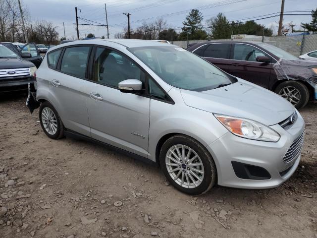 Foto 4 de la subasta – 2016 FORD C-MAX SE con VIN 1FADP5AU8GL106819