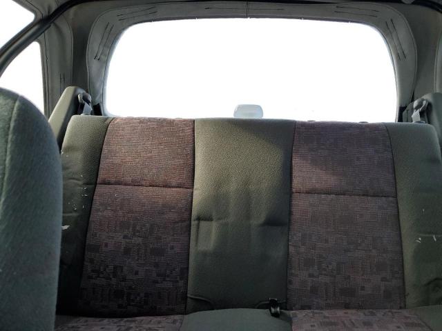 Photo 10 from auction – 1999 CHEVROLET TRACKER with VIN 2CNBE18C4X6906275