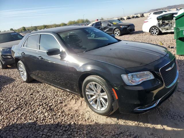 Photo 4 from auction – 2018 CHRYSLER 300 TOURIN with VIN 2C3CCAAGXJH320482