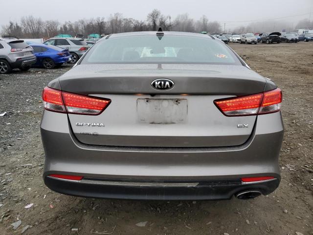 Фото 6 с аукциона – 2016 KIA OPTIMA EX с VIN 5XXGU4L35GG040289