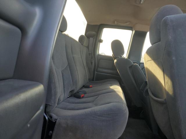 Photo 10 from auction – 2005 CHEVROLET SILVERADO with VIN 1GCEK19B45E158734