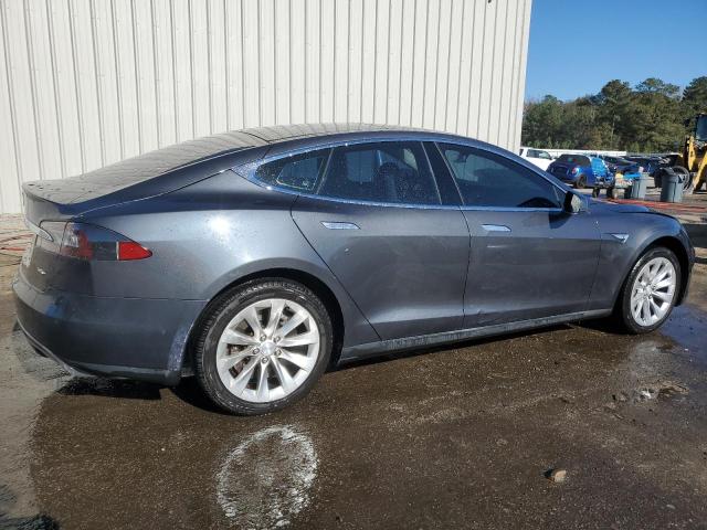 Photo 3 from auction – 2015 TESLA MODEL S 85 with VIN 5YJSA1H25FF091827