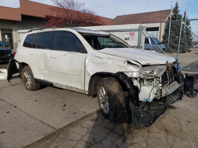 Photo 4 from auction – 2013 TOYOTA HIGHLANDER with VIN 5TDBK3EH9DS270575