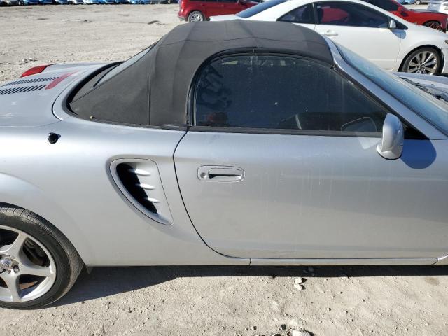 Photo 10 from auction – 2003 TOYOTA MR2 SPYDER with VIN JTDFR320330059885