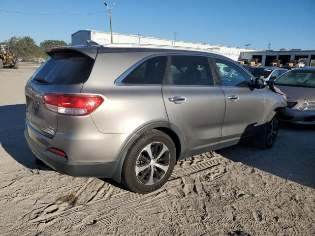 Photo 3 from auction – 2017 KIA SORENTO EX with VIN 5XYPH4A50HG250997