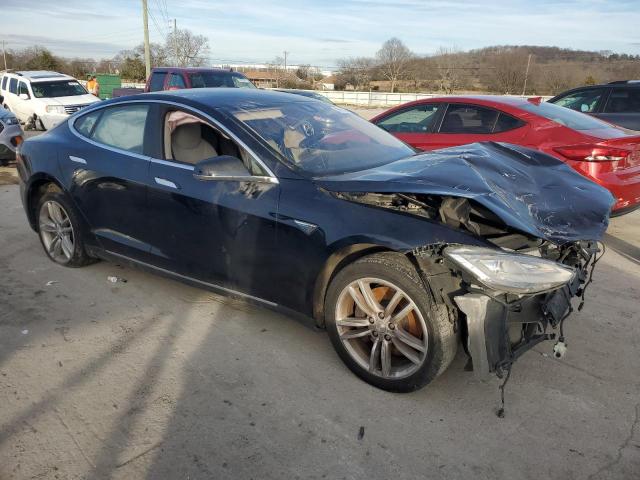 Photo 4 from auction – 2015 TESLA MODEL S 60 with VIN 5YJSA1S1XFF080712
