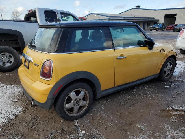 Photo 3 from auction – 2008 MINI COOPER with VIN WMWMF335X8TU65269