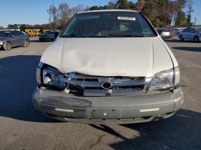 Photo 5 from auction – 2000 TOYOTA SIENNA LE with VIN 4T3ZF13C5YU201708