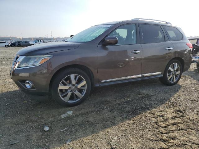 NISSAN PATHFINDER 2015 with VIN 5N1AR2MMXFC636740 - Photo from auction