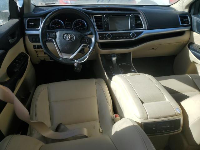 Photo 8 from auction – 2017 TOYOTA HIGHLANDER with VIN 5TDJZRFH4HS519640